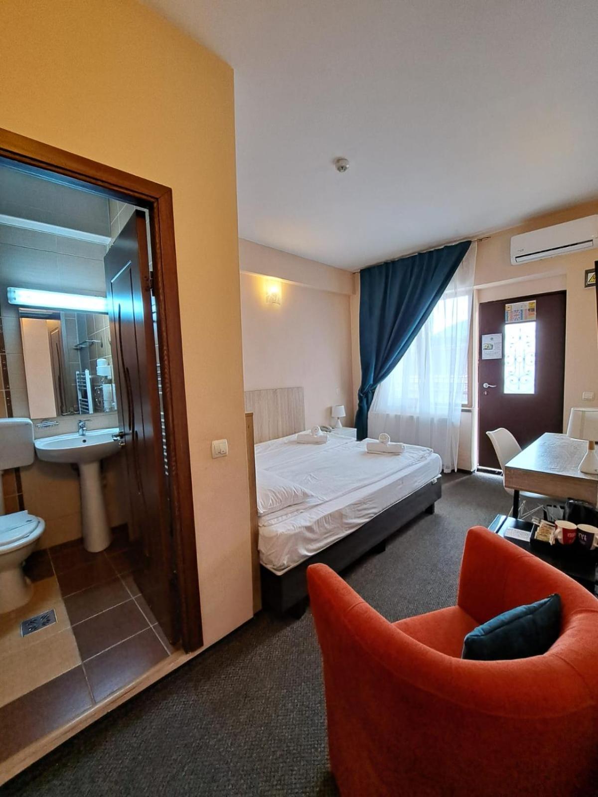 Long Street Hotel Braşov Habitación foto
